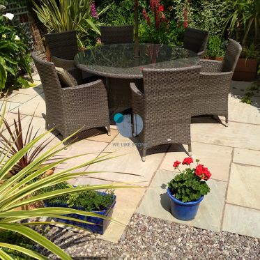 Rippon Rose Riven Sandstone Paving Slabs Patio Pack